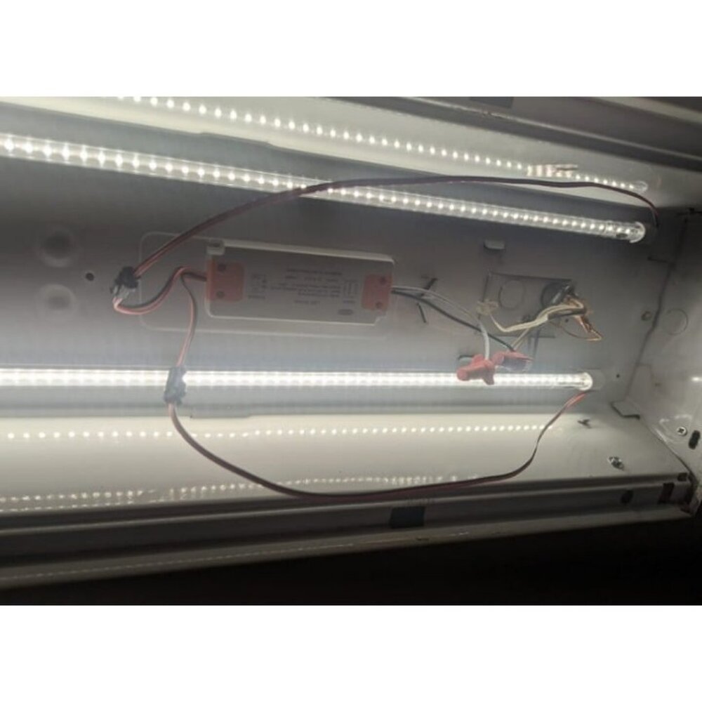 2 Pack Magnetic Mount 4 Foot LED Tube, 36W, 5400LM Super Bright, 5000K Daylight